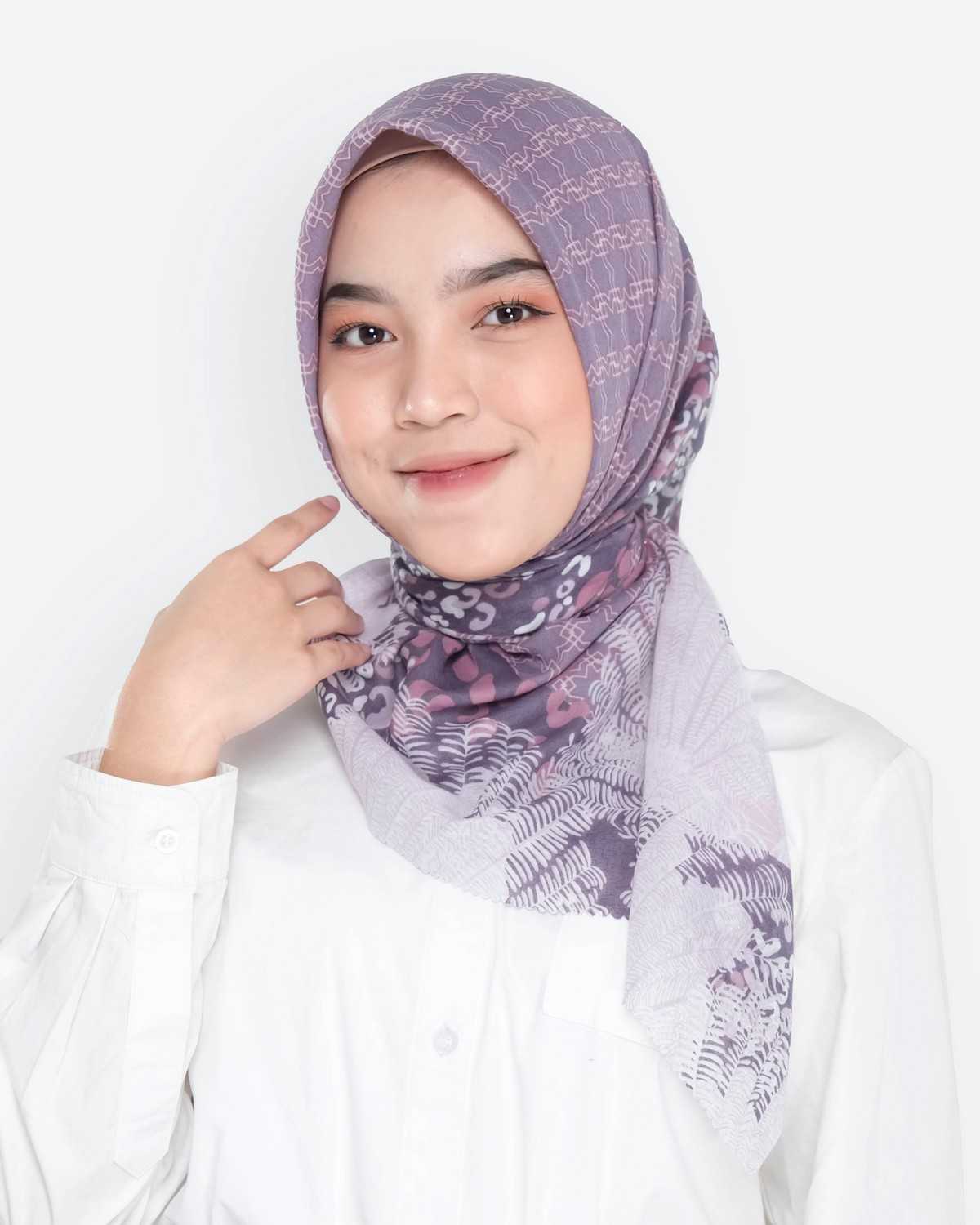 Hijab Segiempat 2